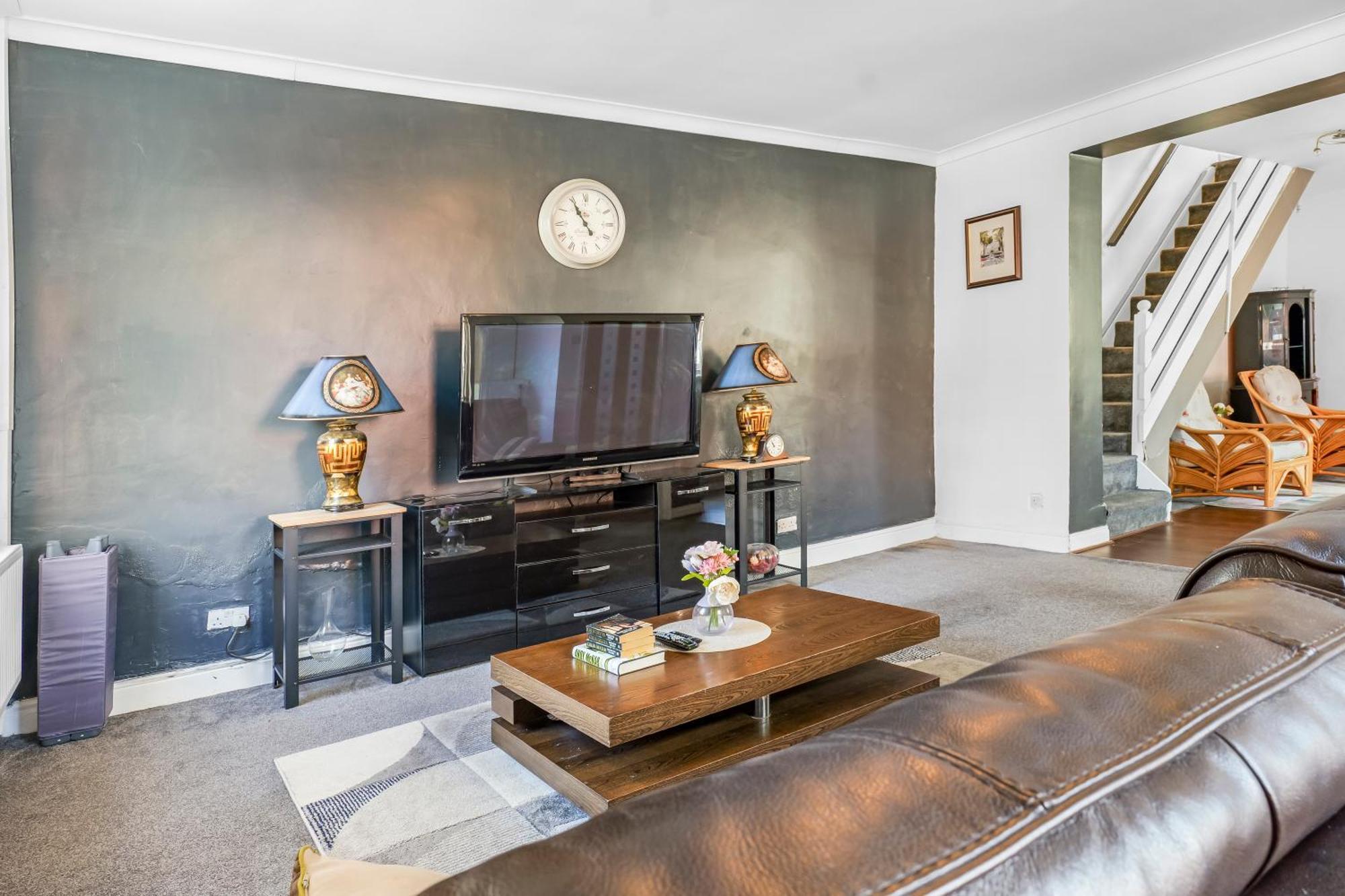 Rochdale 3 Bedroom House 2 Bath With Free Parking Sleeps 7 Εξωτερικό φωτογραφία