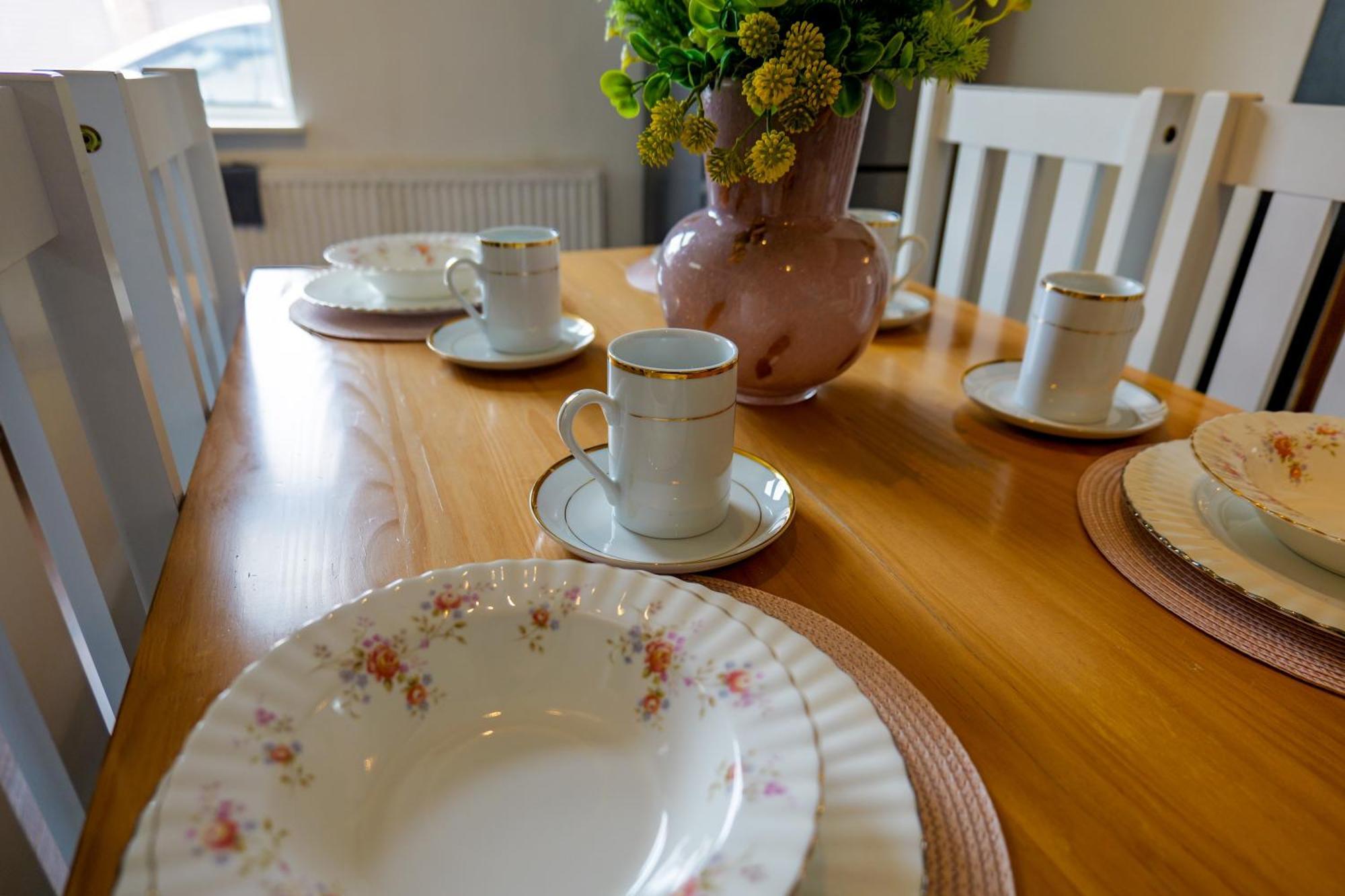 Rochdale 3 Bedroom House 2 Bath With Free Parking Sleeps 7 Εξωτερικό φωτογραφία